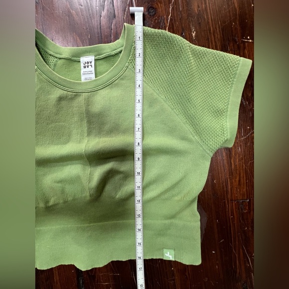 Women's JoyLab Seamless Crop Short Sleeve Shirt XL - Picture 6 of 7
